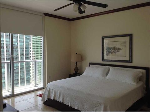 1060 E BRICKELL AV 3001 Miami FL 33131