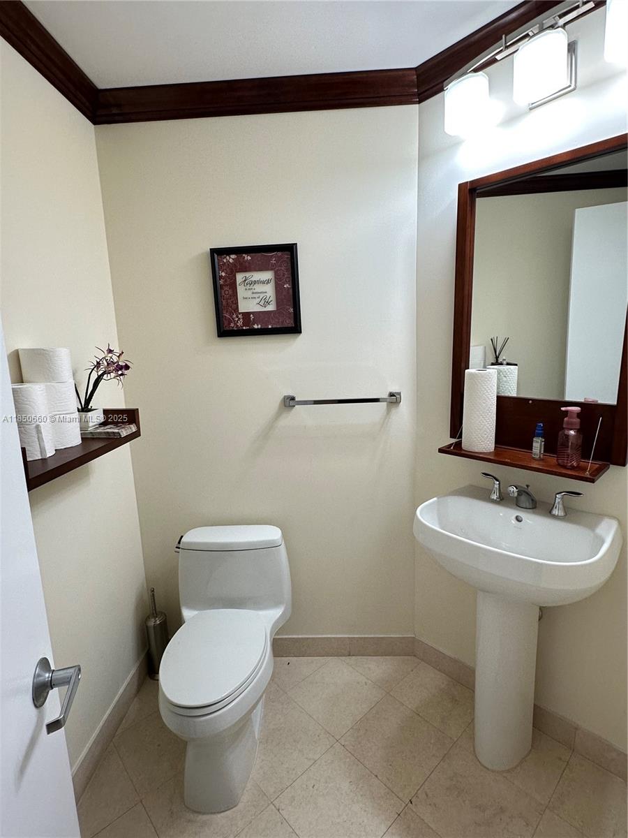 1060 BRICKELL CONDO - Residential Lease