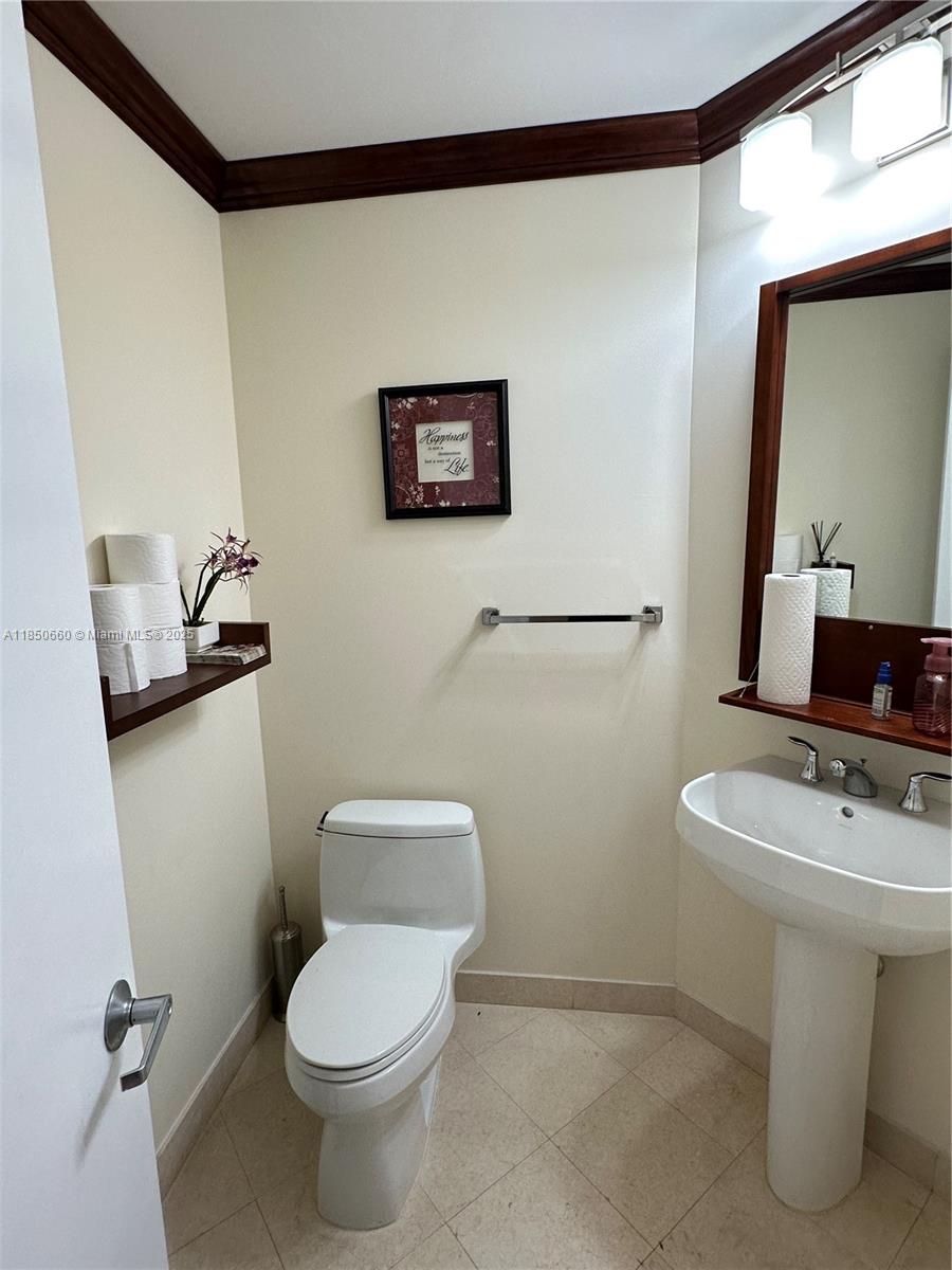 1060 BRICKELL CONDO - Residential Lease