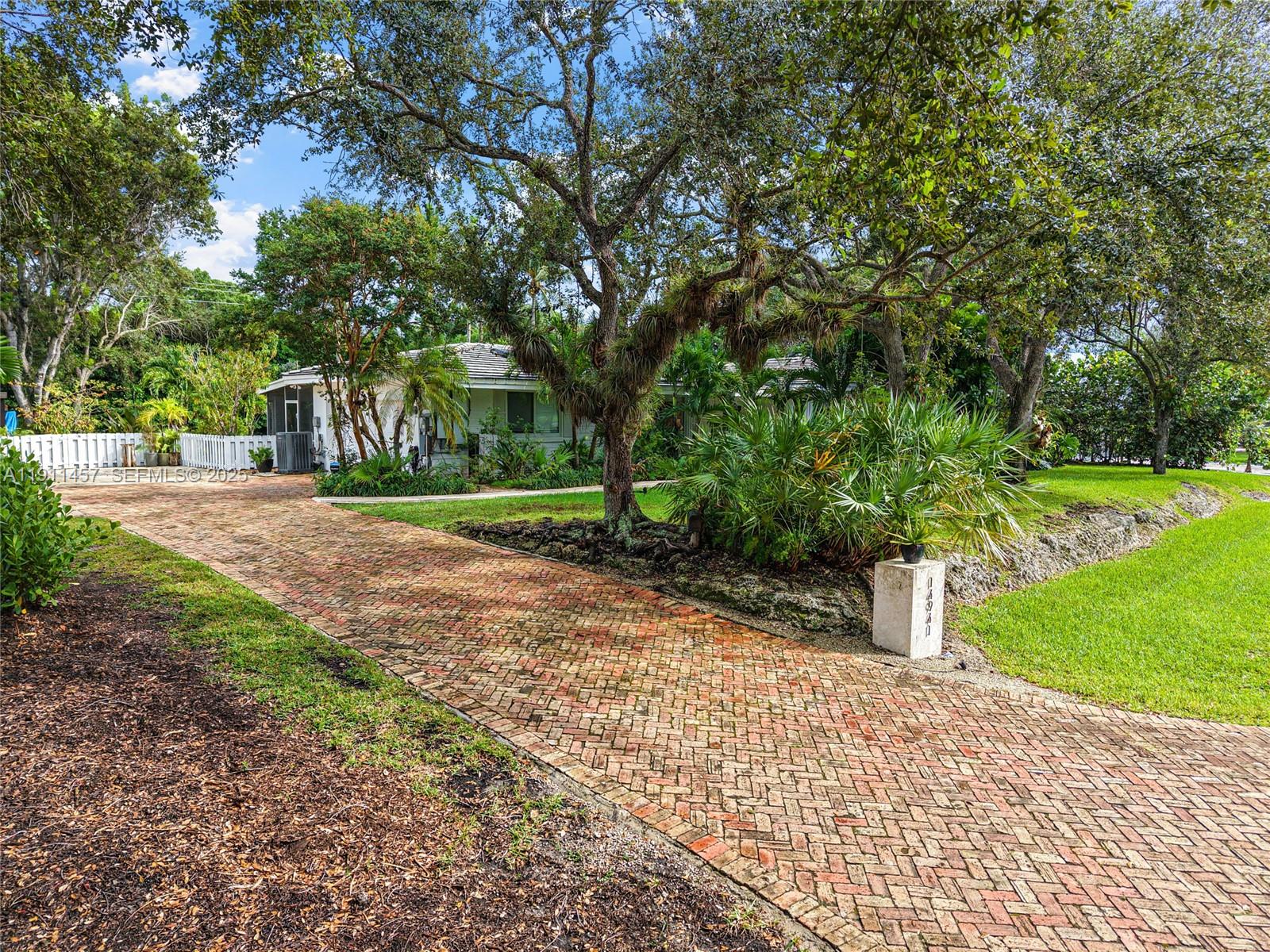 OLD CUTLER ESTATES SEC 2 - Residential