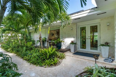 14941 SW 69th Ct Palmetto Bay FL 33158