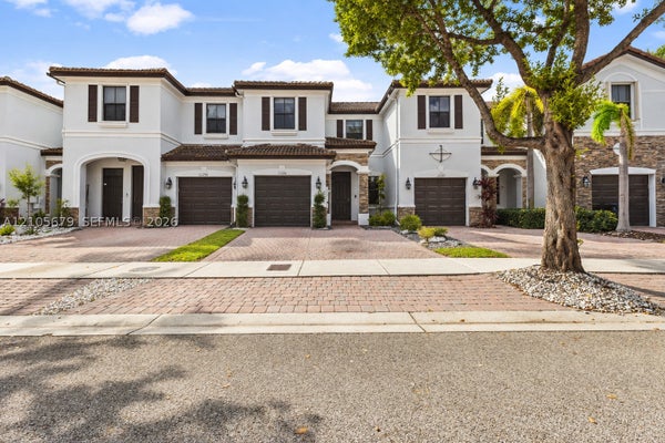 11300 NW 88TH TER, DORAL, FL 33178 - Image 61e21cef7b9c27c4048d76cff342d7f9/83033121