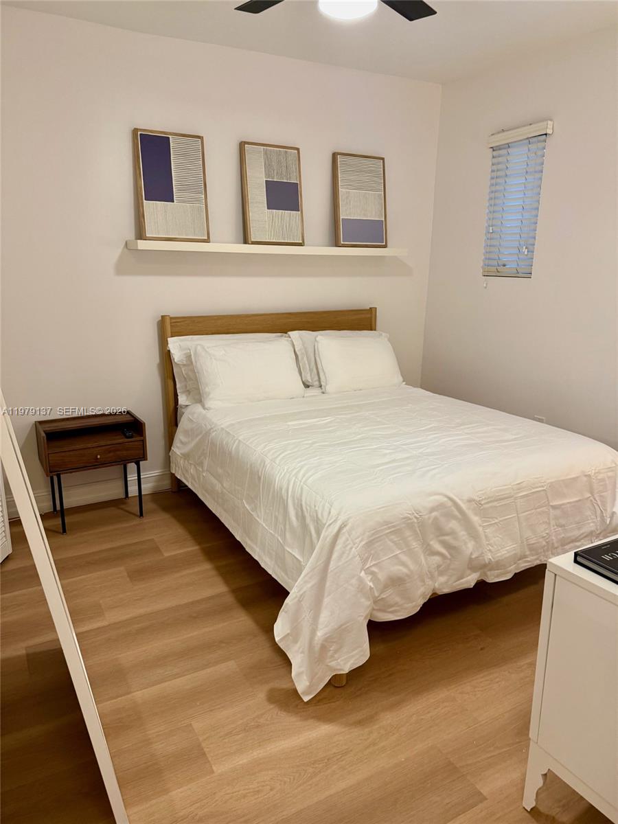 ELEVEN CONDO - Residential