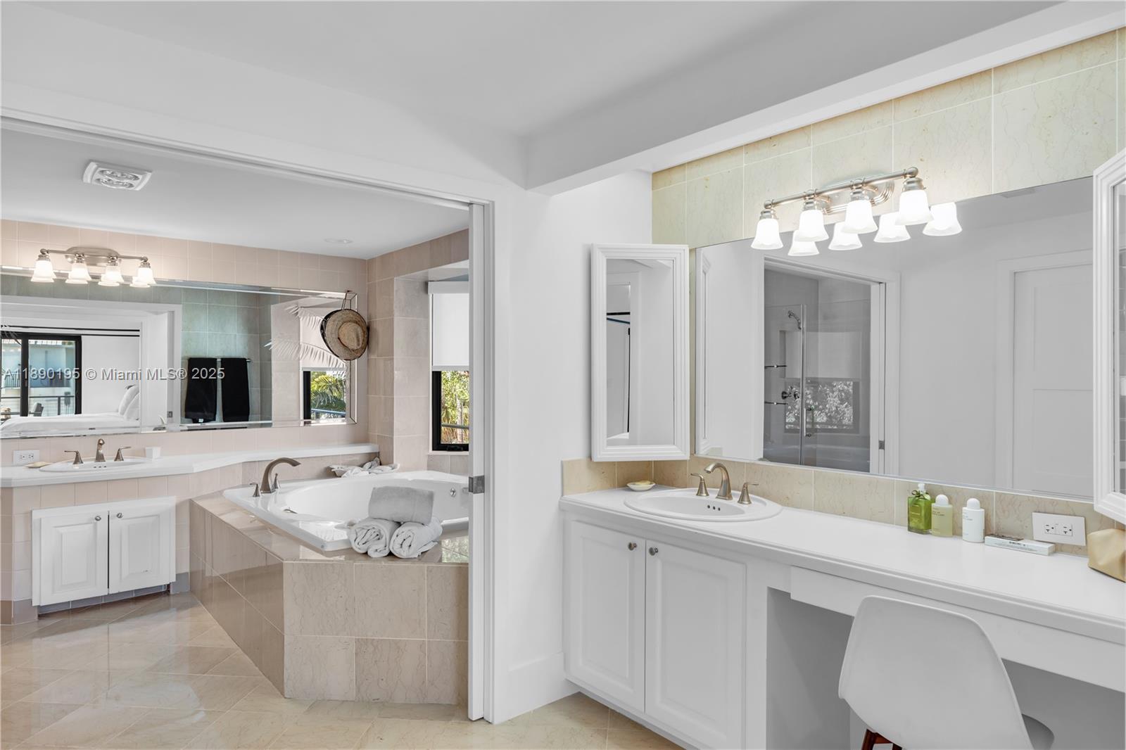 LOWER MATECUMBE BEACH - Residential