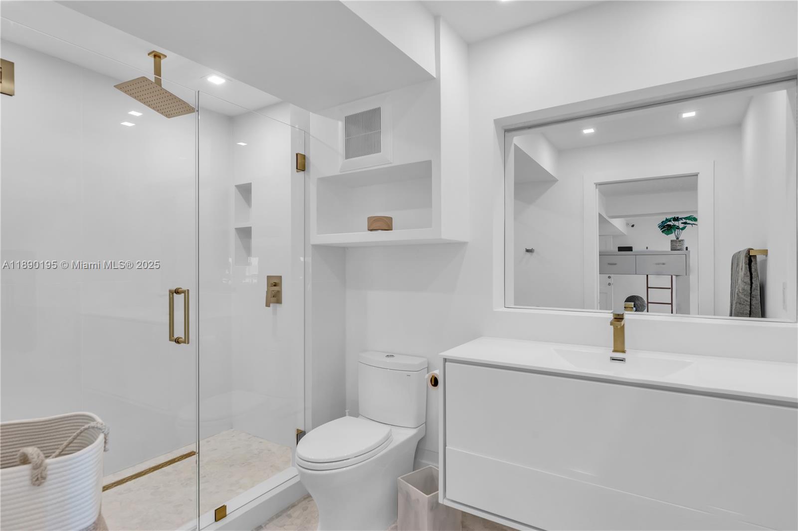 LOWER MATECUMBE BEACH - Residential