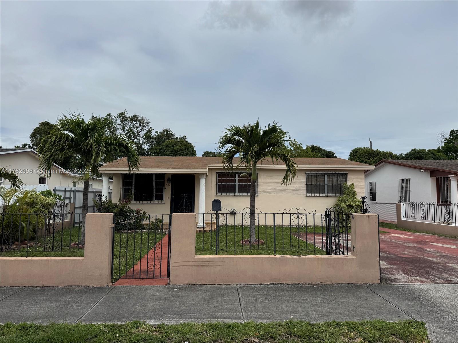 141 W 31st St, Hialeah, Miami-Dade County, Florida - 4 Bedrooms  
2 Bathrooms - 