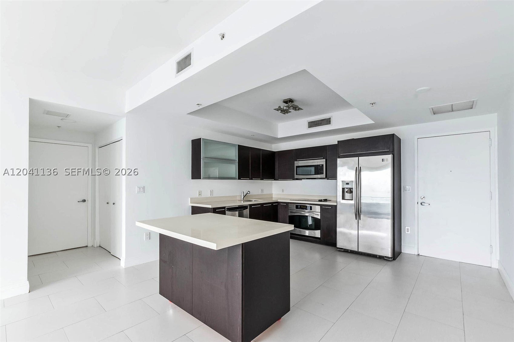 90 SW 3rd St 3211