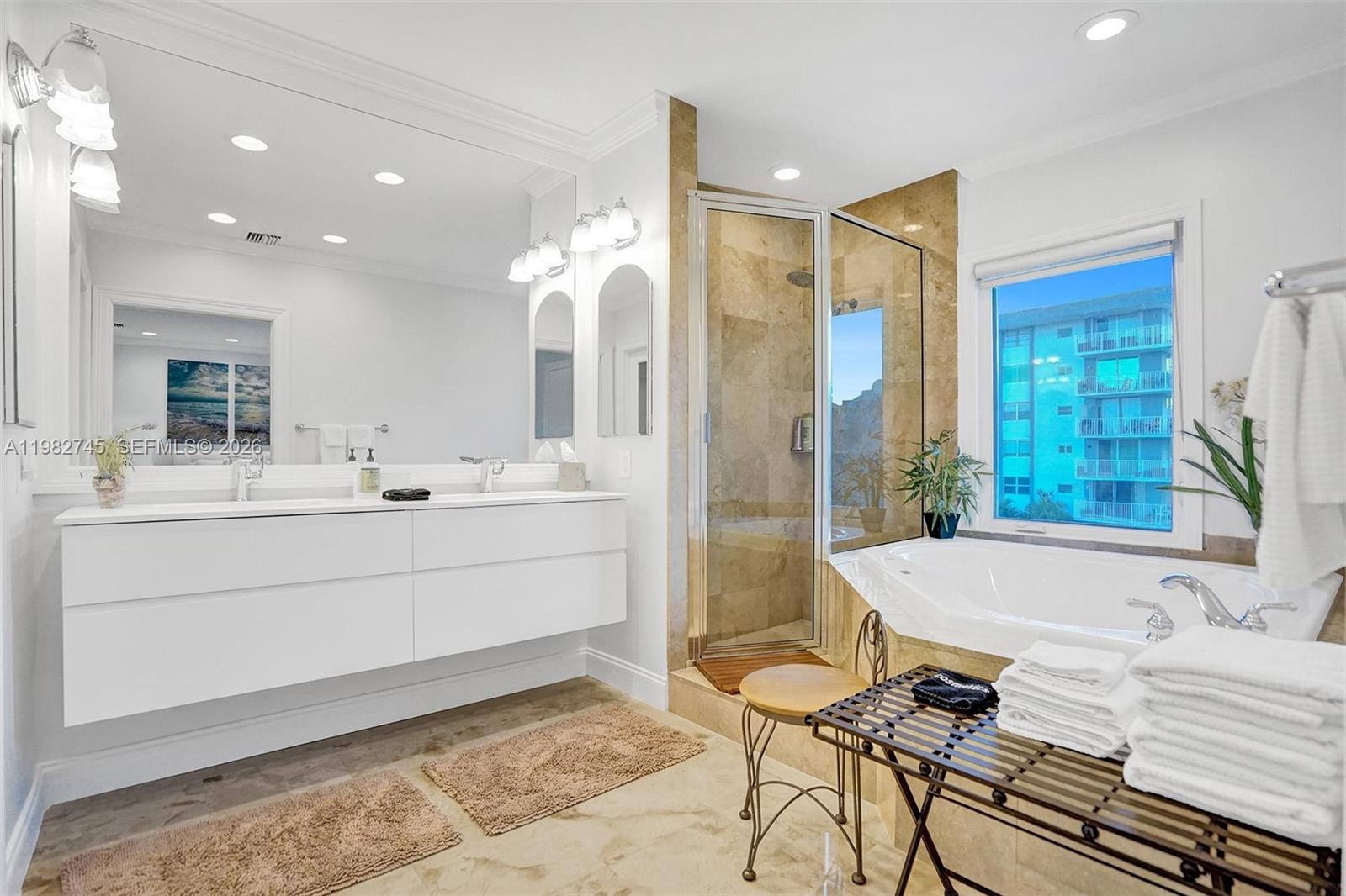 NEPTUNE ON THE BAY CONDO - Residential Lease