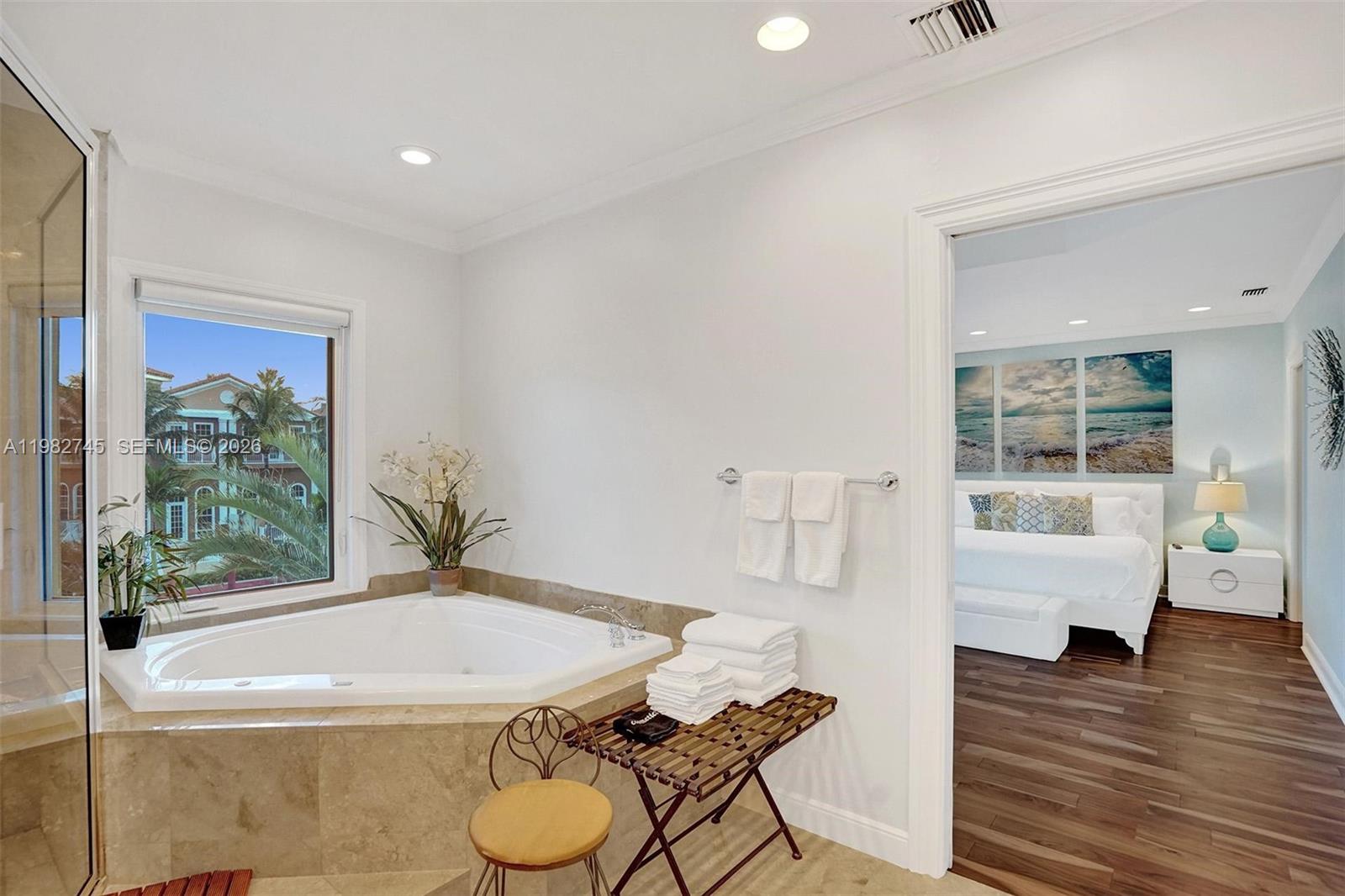 NEPTUNE ON THE BAY CONDO - Residential Lease