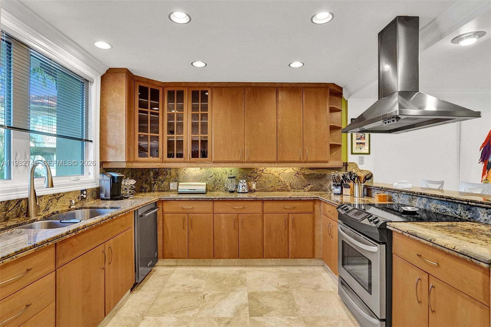 NEPTUNE ON THE BAY CONDO - Residential Lease