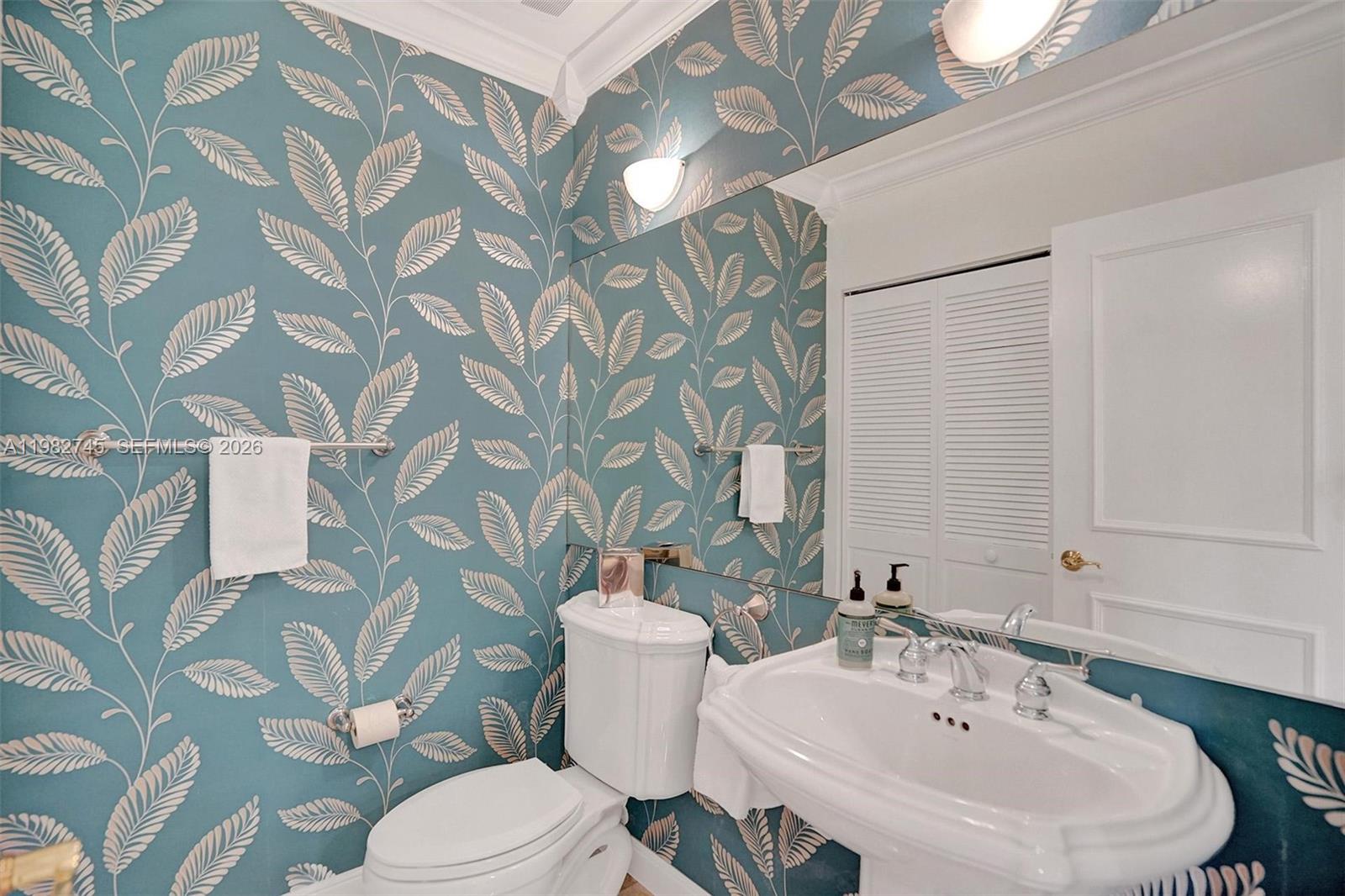 NEPTUNE ON THE BAY CONDO - Residential Lease