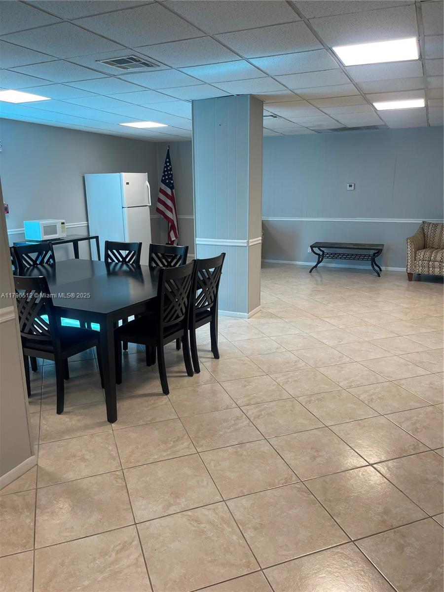 LEISURE BEACH CONDO - Residential