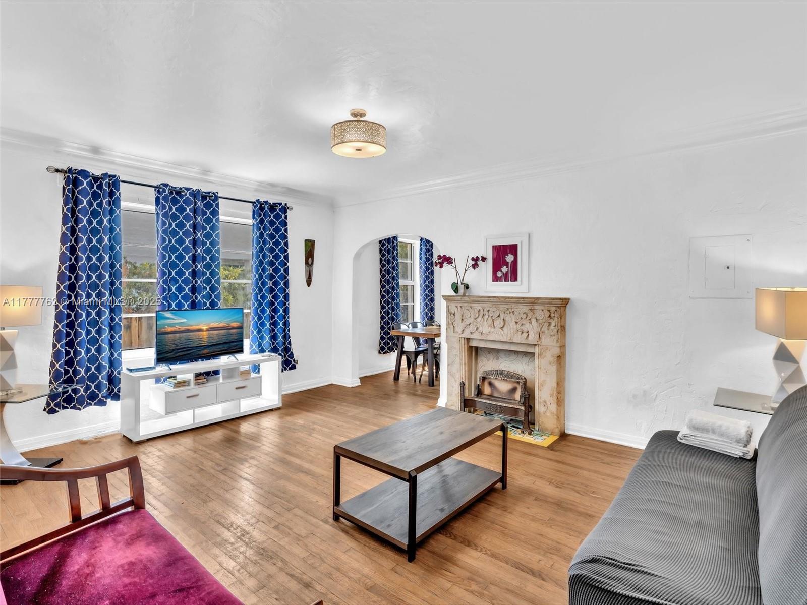 LINCOLN SUB - Residential