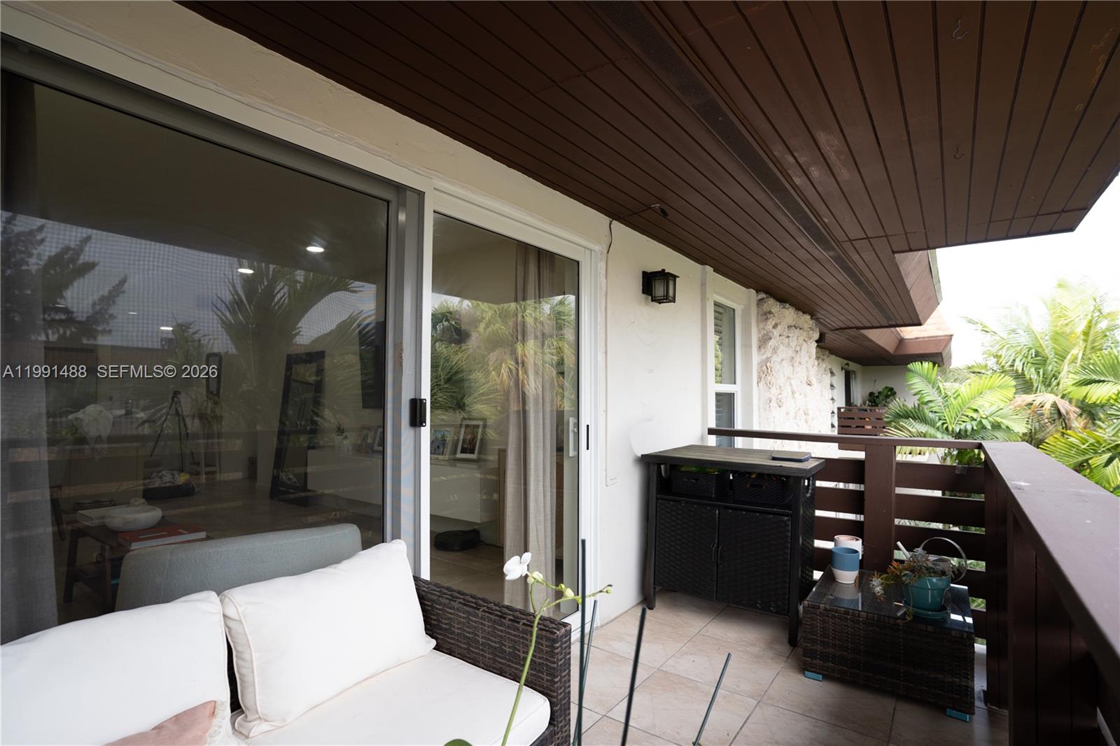 DADELAND CAPRI CONDO - Residential