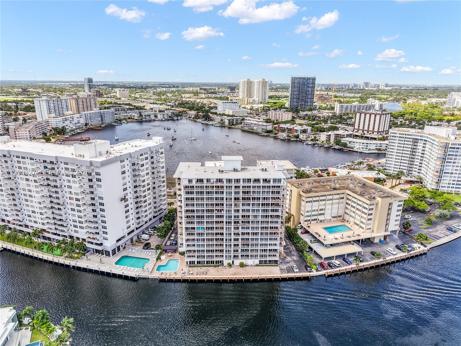 DORSEY ARMS CONDO - Residential