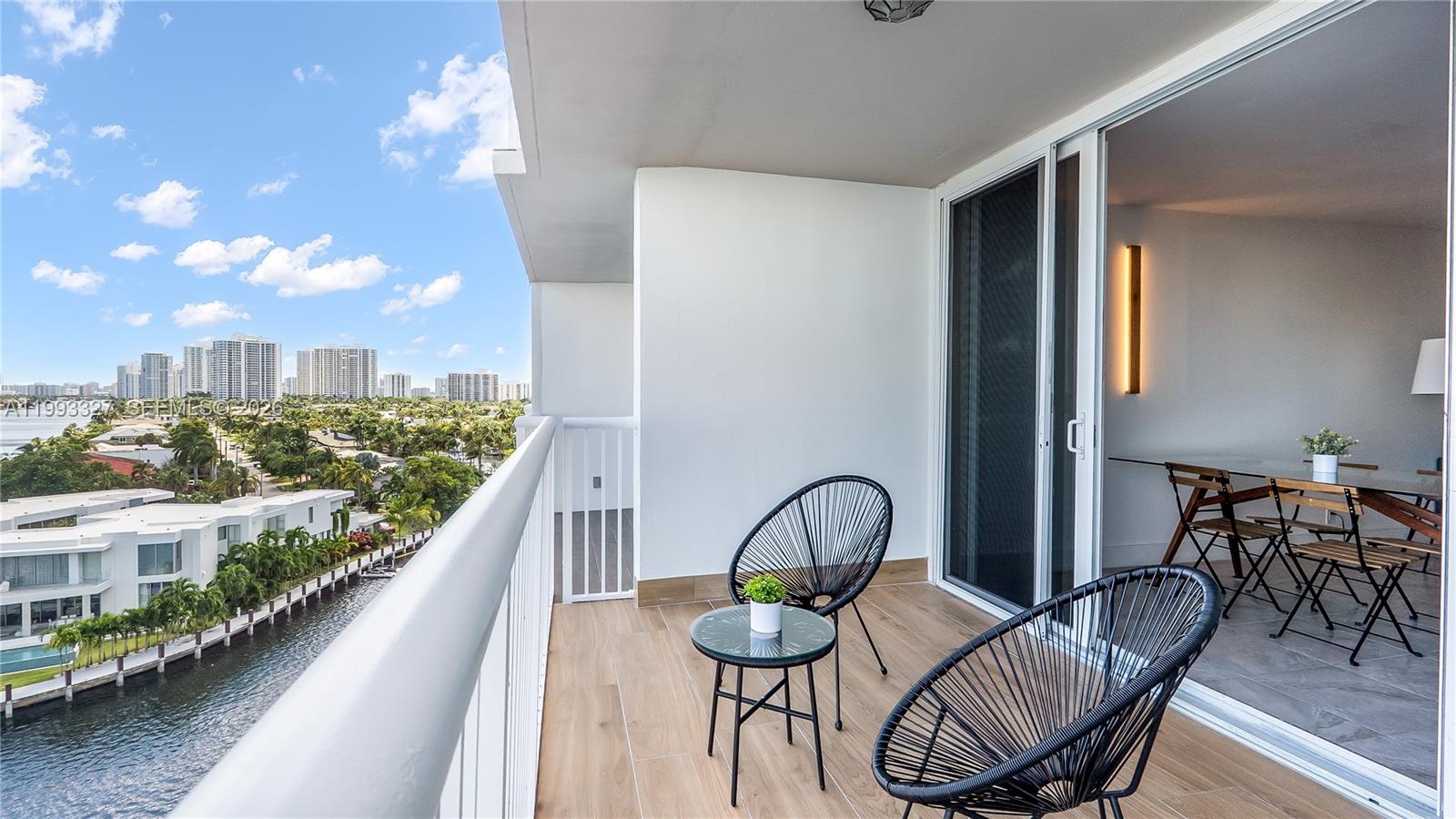 DORSEY ARMS CONDO - Residential