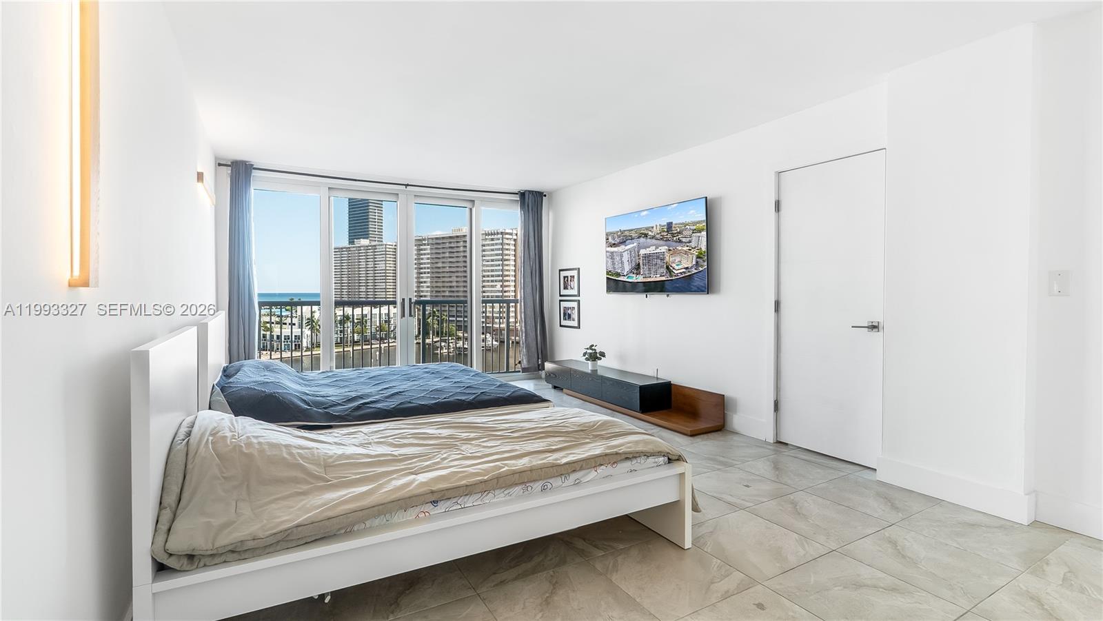 DORSEY ARMS CONDO - Residential