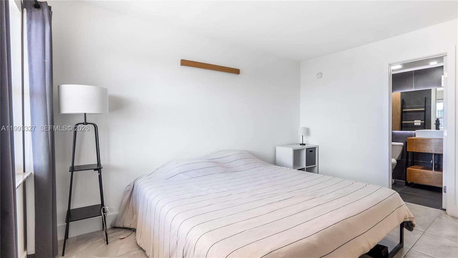 DORSEY ARMS CONDO - Residential