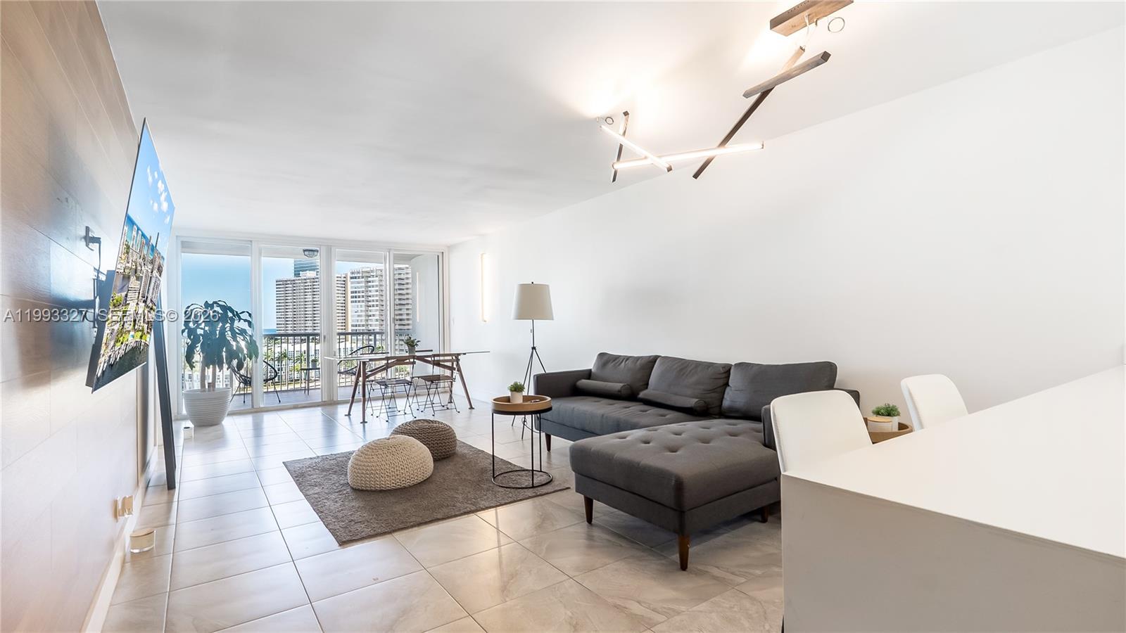 DORSEY ARMS CONDO - Residential