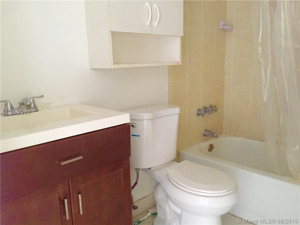 Lakeview Gardens At Miami - Residential Lease