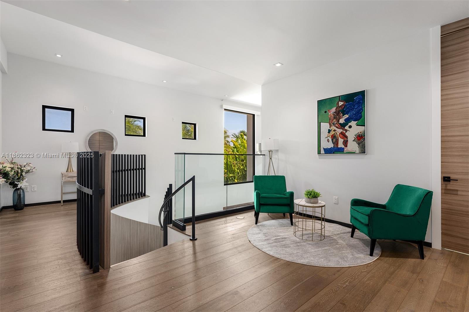 MID GOLF SUB 1ST ADDN - Residential Lease