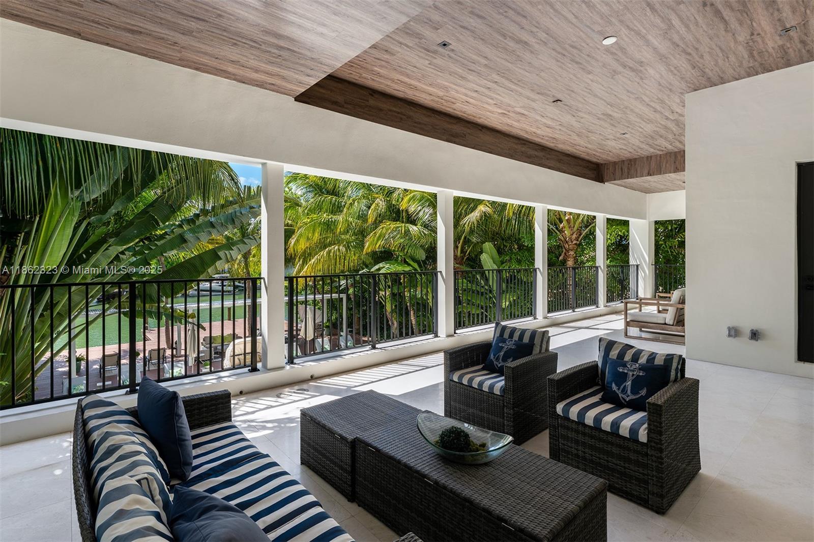 MID GOLF SUB 1ST ADDN - Residential Lease