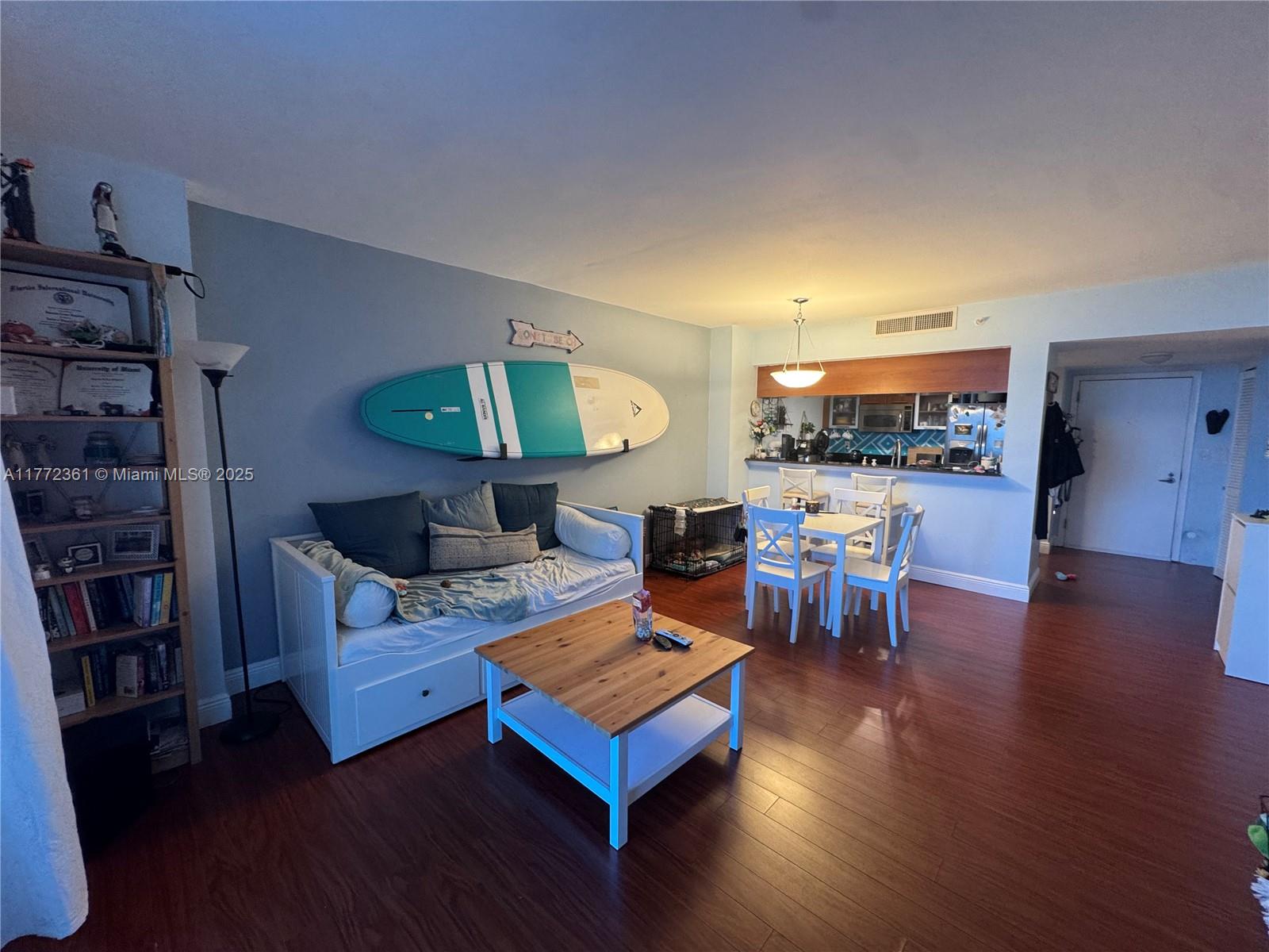 1800 N Bayshore Dr 1404