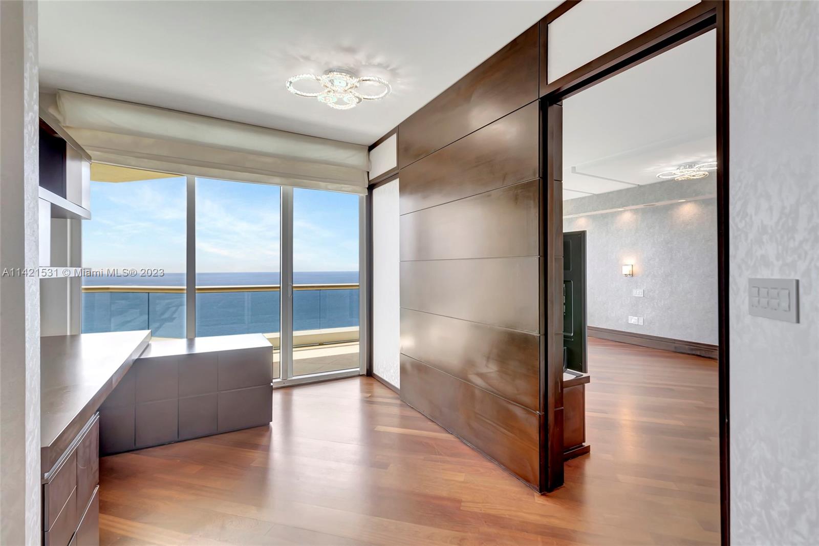 ACQUALINA OCEAN RESIDENCE - Residential