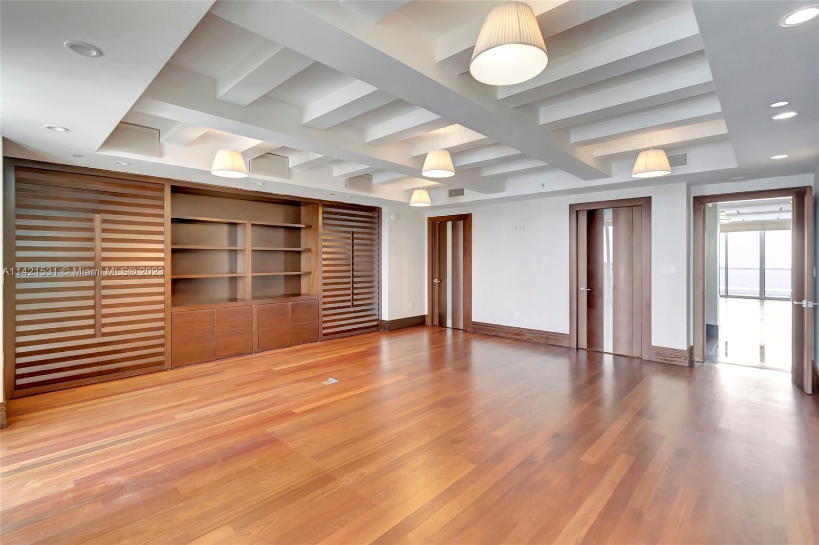 ACQUALINA OCEAN RESIDENCE - Residential