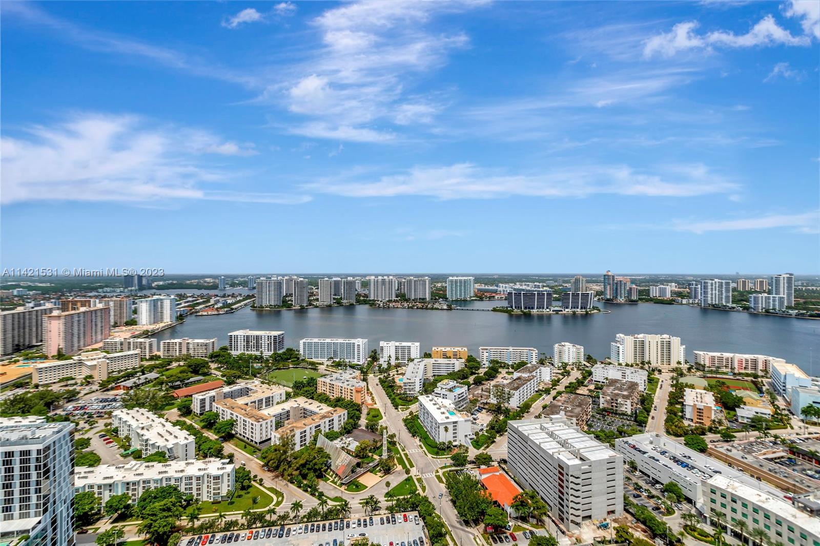 ACQUALINA OCEAN RESIDENCE - Residential