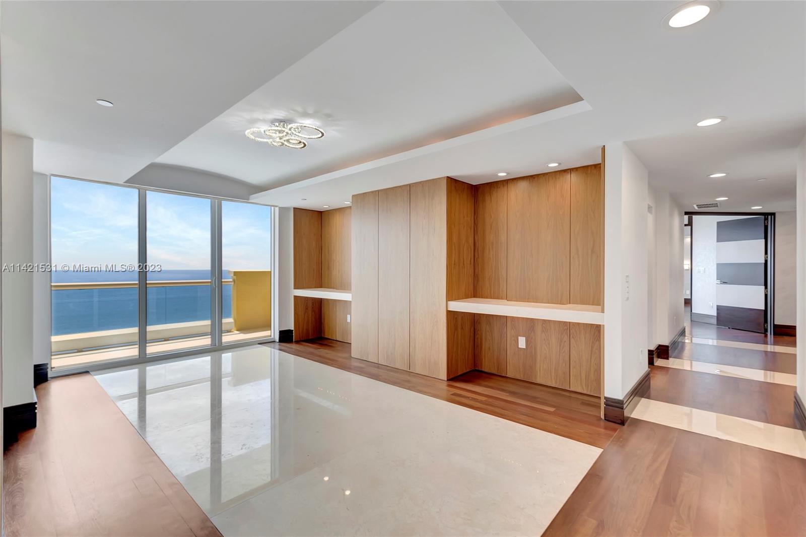 ACQUALINA OCEAN RESIDENCE - Residential