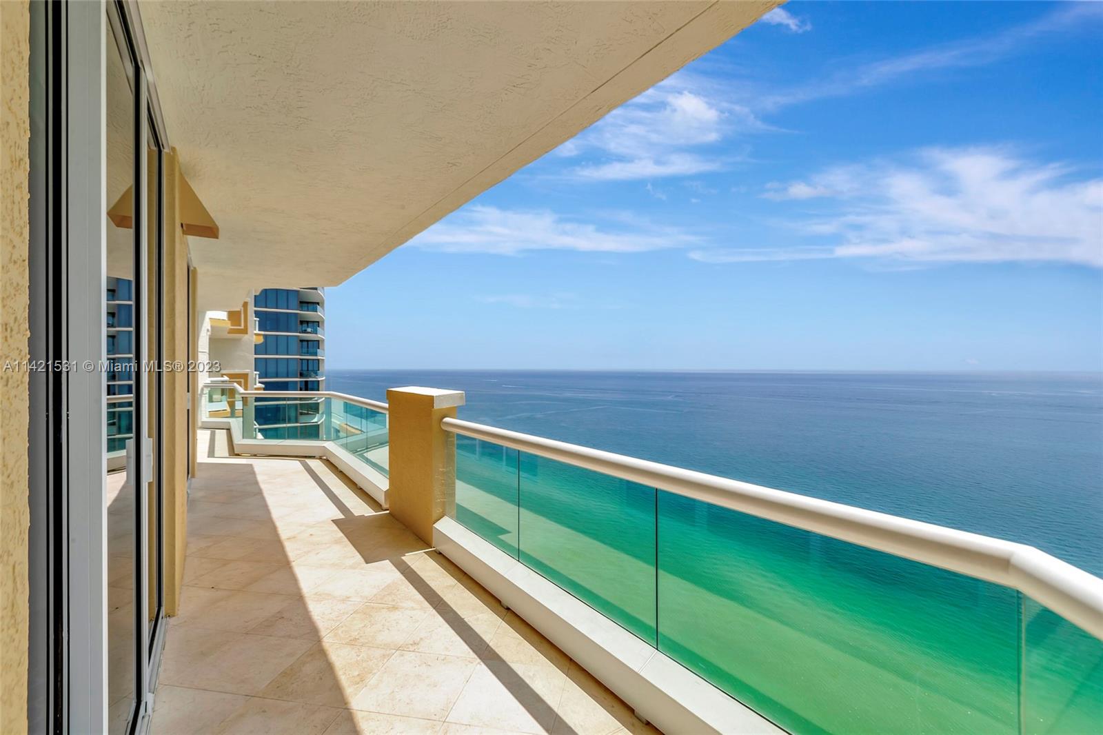 ACQUALINA OCEAN RESIDENCE - Residential