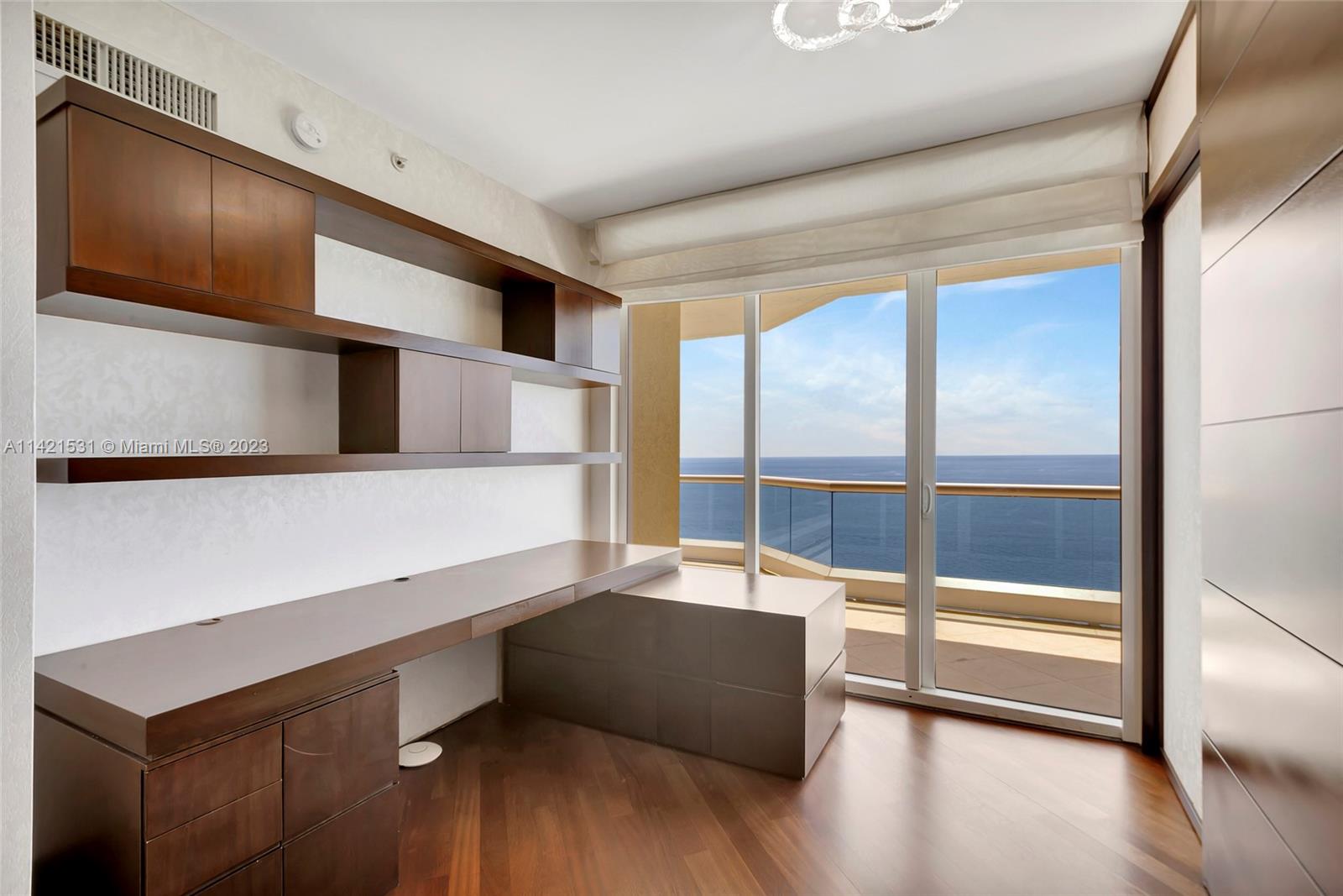 ACQUALINA OCEAN RESIDENCE - Residential