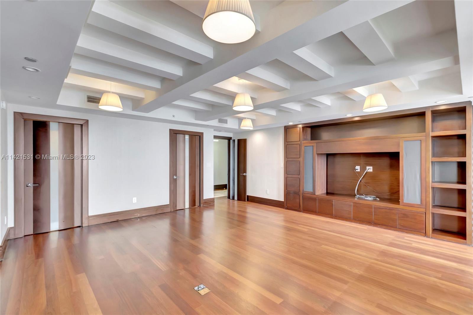 ACQUALINA OCEAN RESIDENCE - Residential