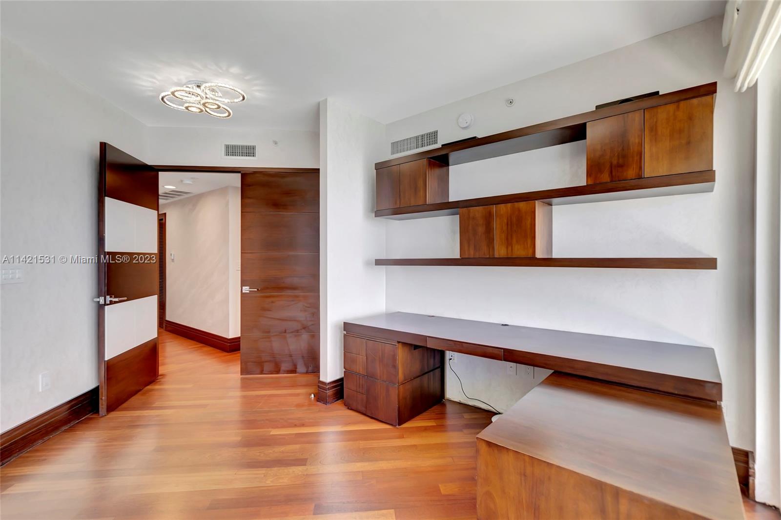 ACQUALINA OCEAN RESIDENCE - Residential