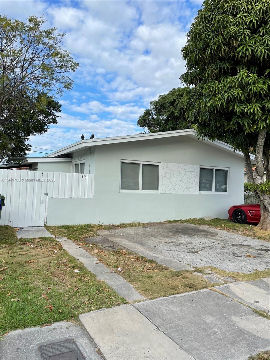Enjoy this 2-bedroom, 1-bath home featuring a generous layout, private patio, and up to 3 parking spaces. The interior has been painted and includes impact windows for added security and efficiency. You’ll also love the convenience of a private outdoor laundry room. Centrally located just minutes from Coral Gables, Miami International Airport, Downtown, Brickell, Key Biscayne, and the beaches.