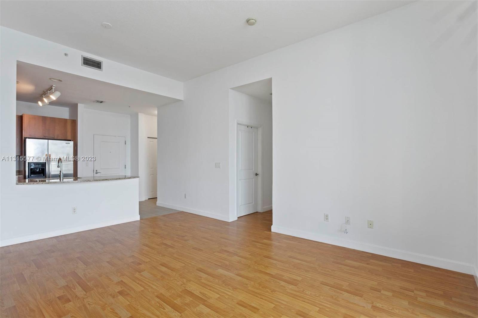 OCEAN MARINE YACHT CLUB C - Residential Lease