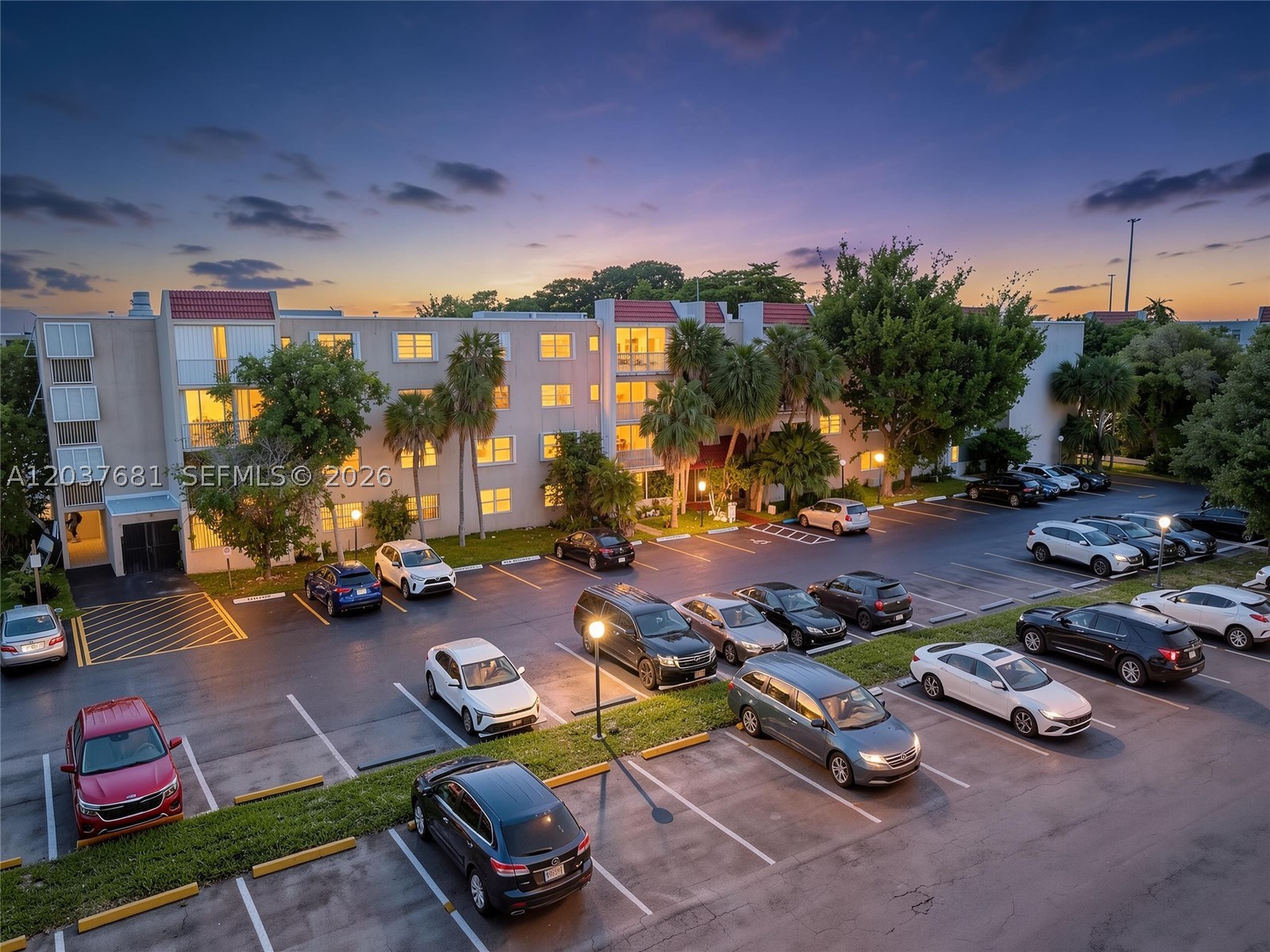 8405 NW 8th St 204