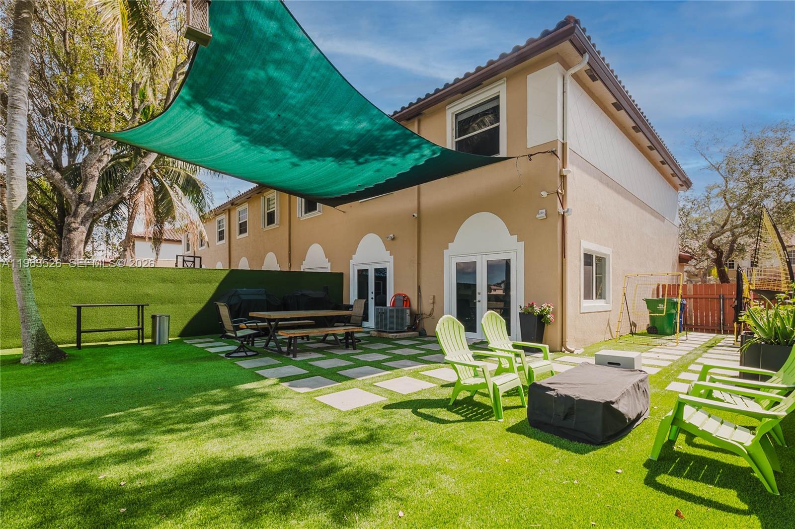 BELLAGIO AT VIZCAYA - Residential Lease