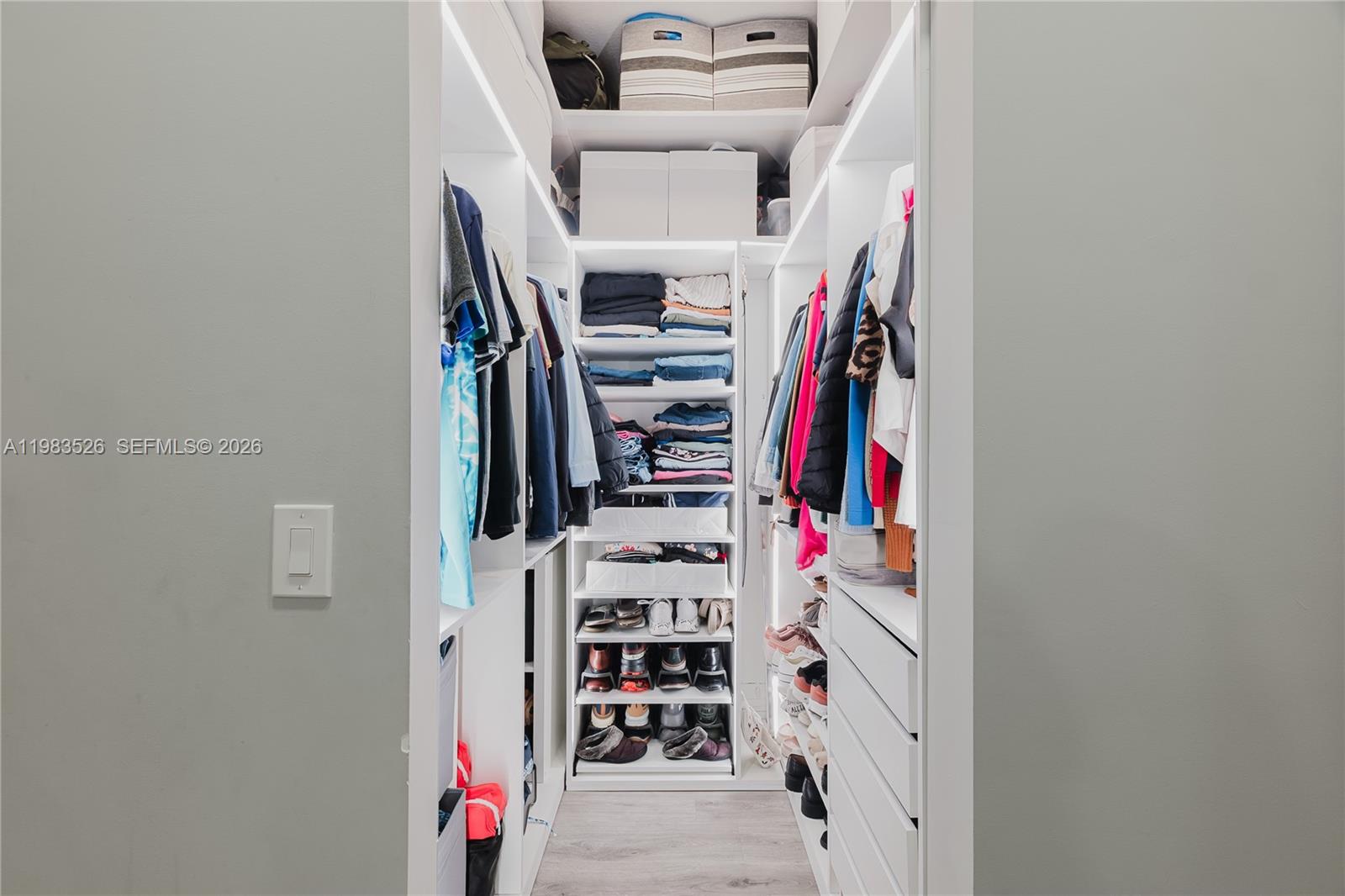 BELLAGIO AT VIZCAYA - Residential Lease