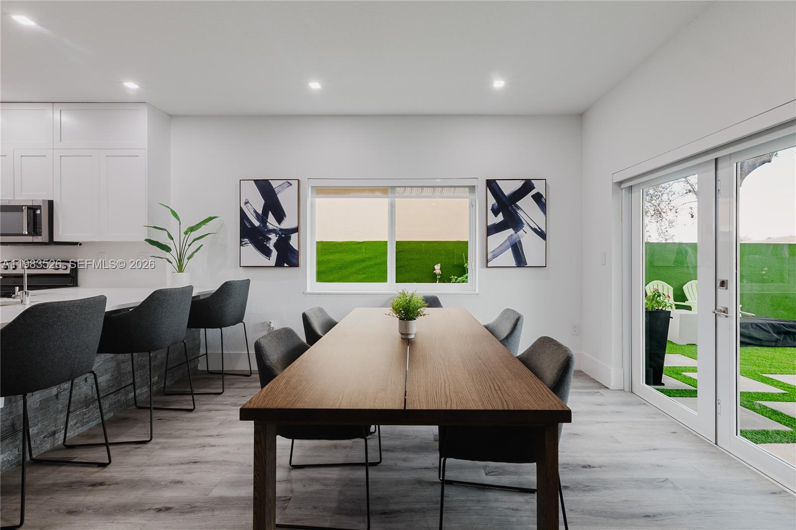 BELLAGIO AT VIZCAYA - Residential Lease