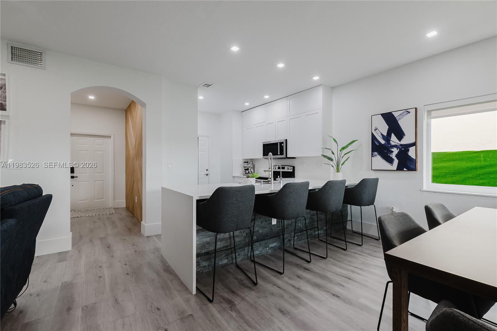 BELLAGIO AT VIZCAYA - Residential Lease