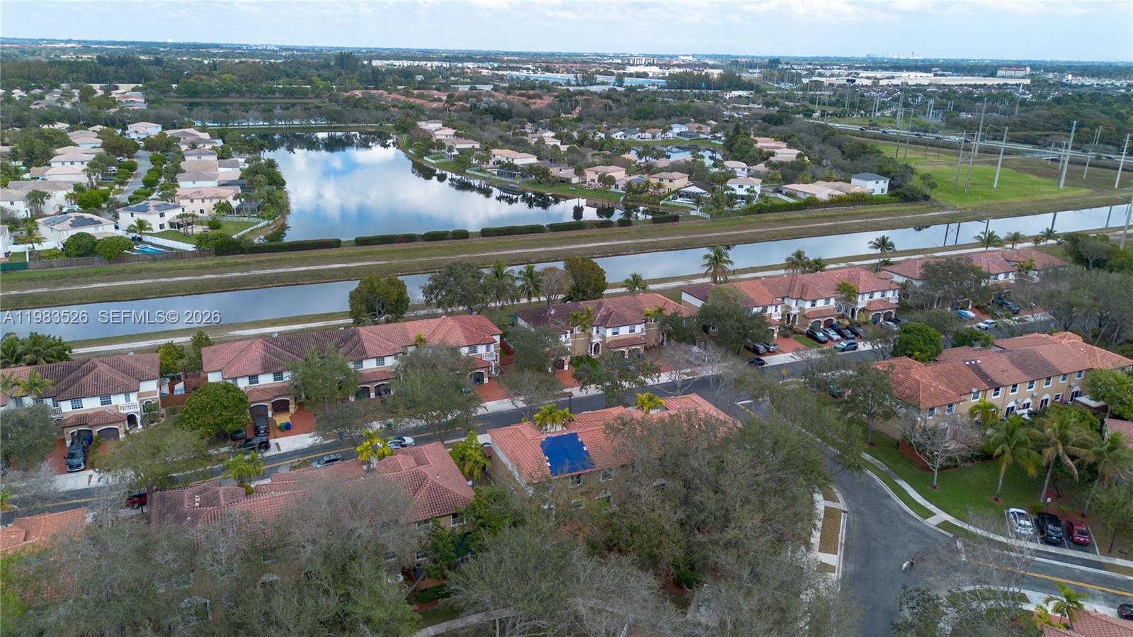 BELLAGIO AT VIZCAYA - Residential Lease