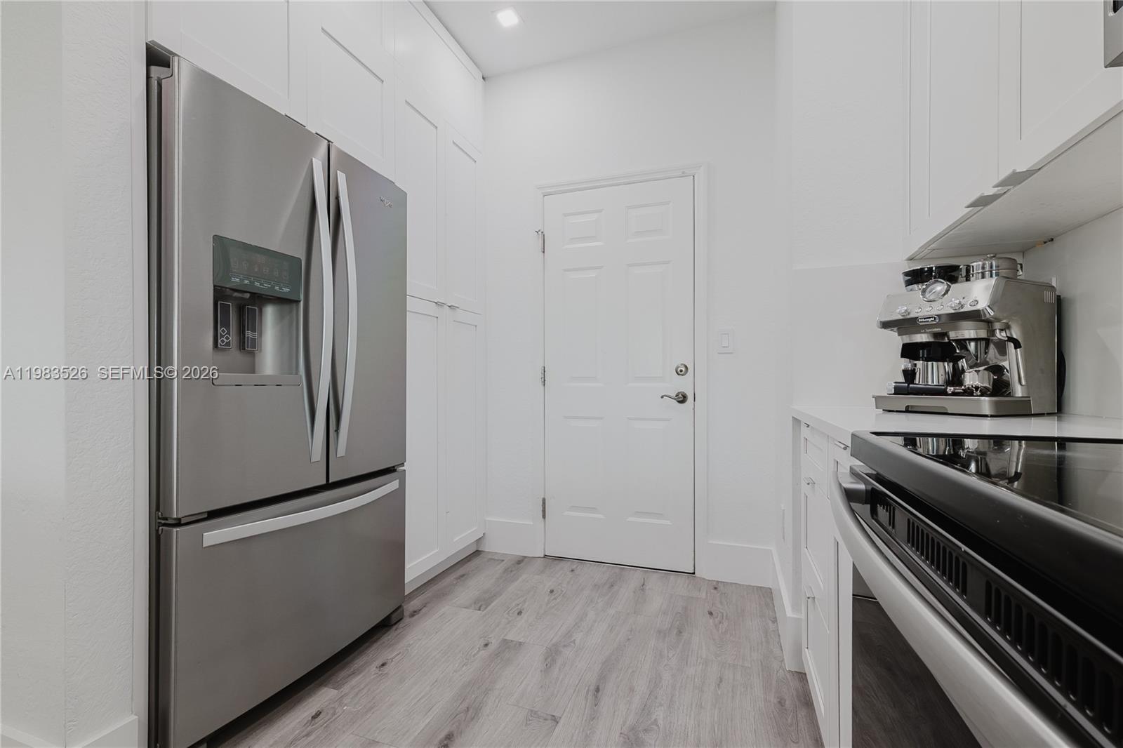 BELLAGIO AT VIZCAYA - Residential Lease