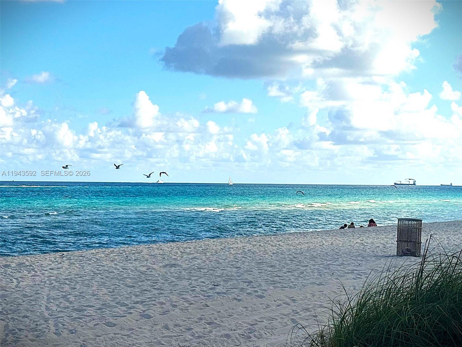 EDEN HOUSE CONDO - Residential