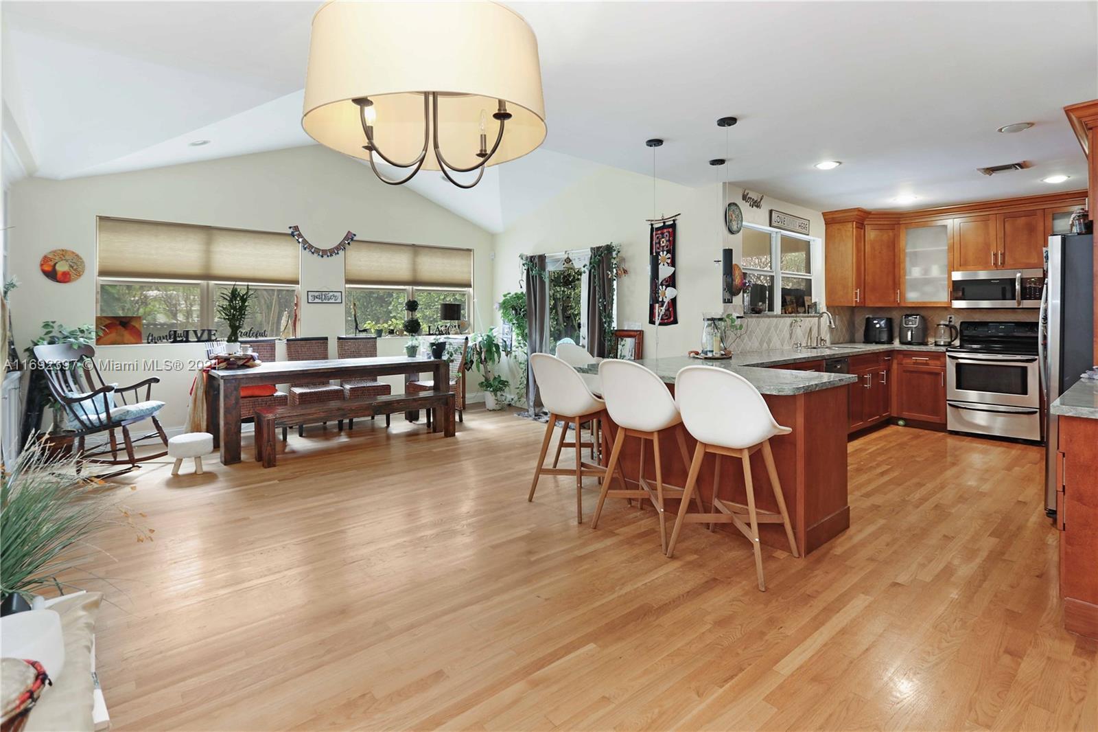 SUNSET TRAILS NO 2 - Residential