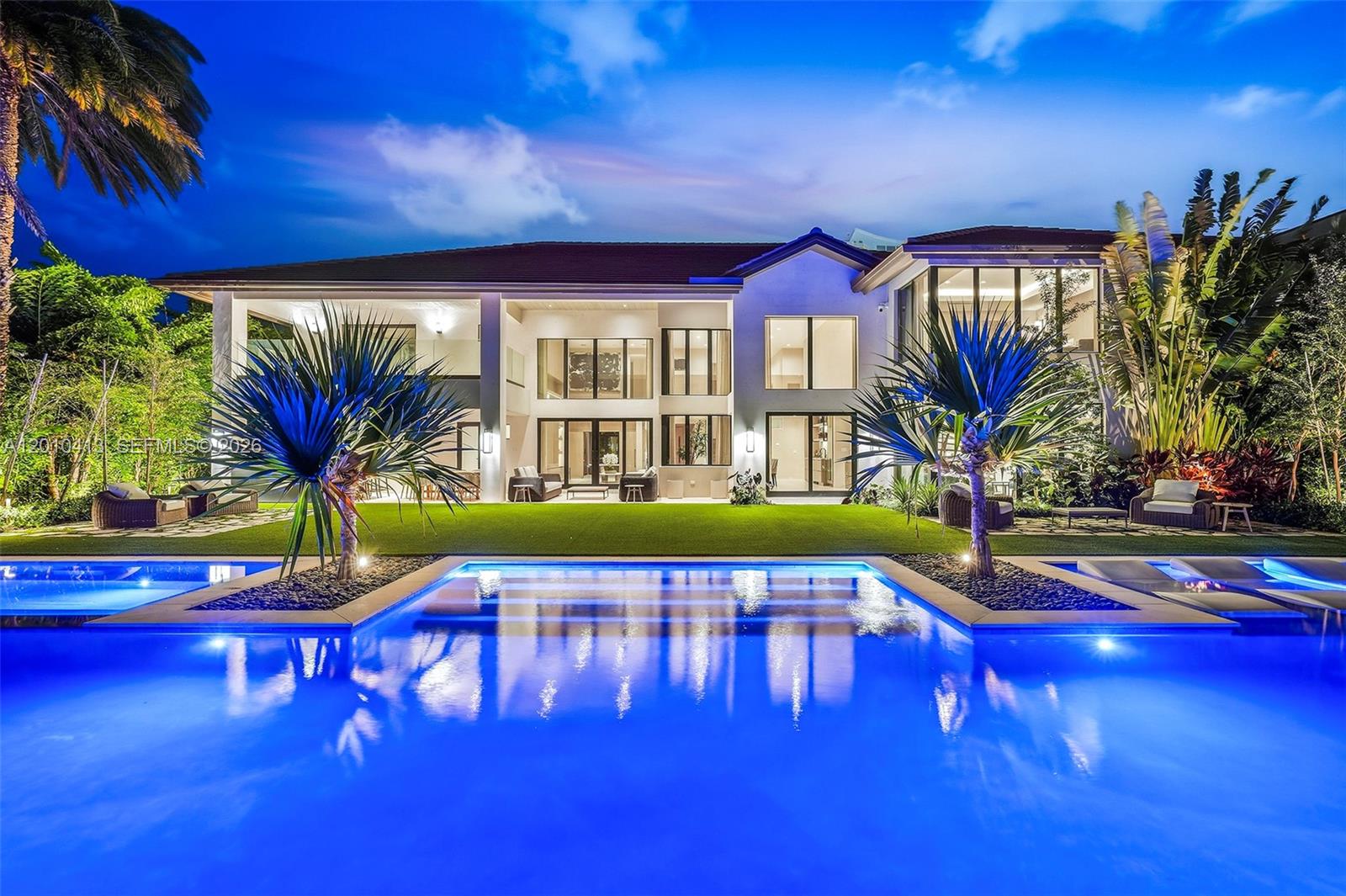 GOLDEN ISLES SEC D REPLAT - Residential