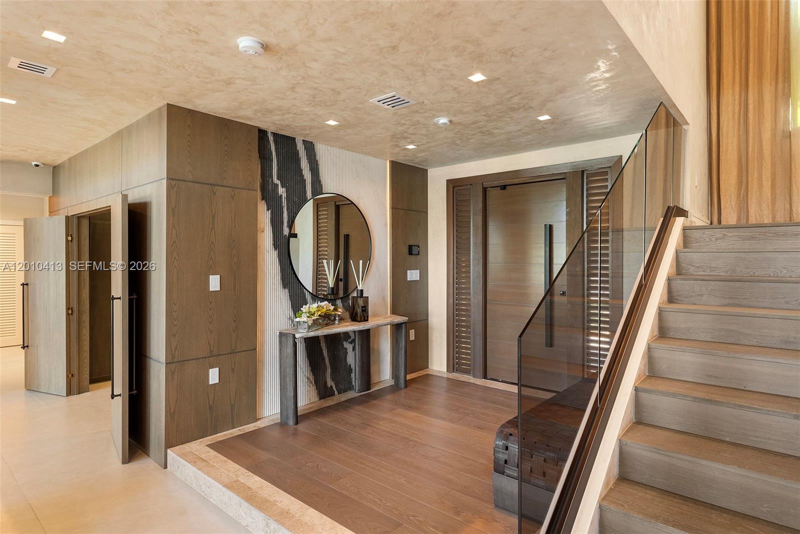 GOLDEN ISLES SEC D REPLAT - Residential