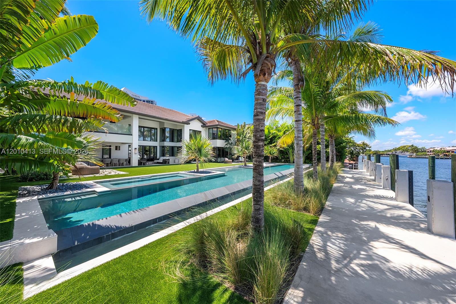 GOLDEN ISLES SEC D REPLAT - Residential
