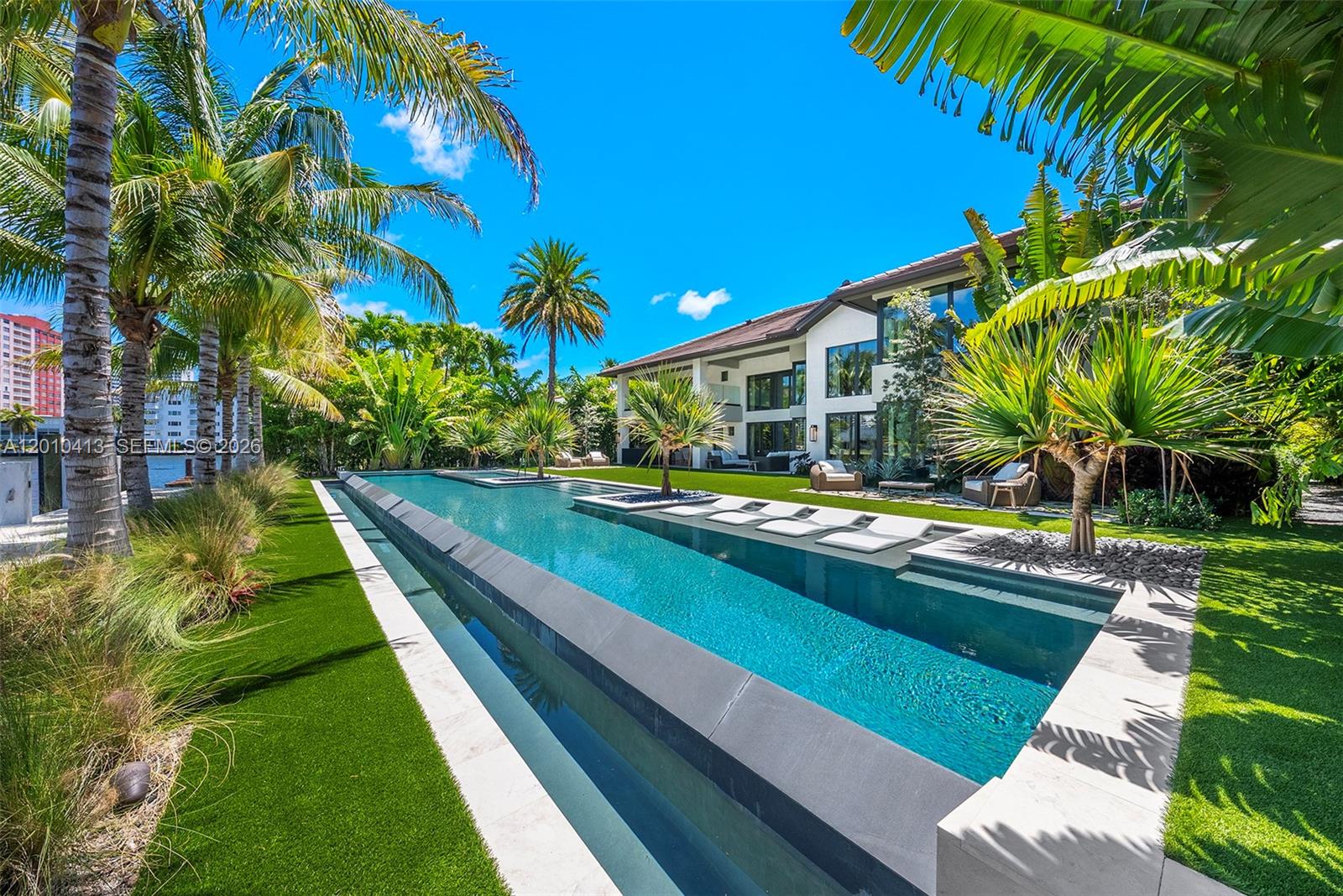 GOLDEN ISLES SEC D REPLAT - Residential